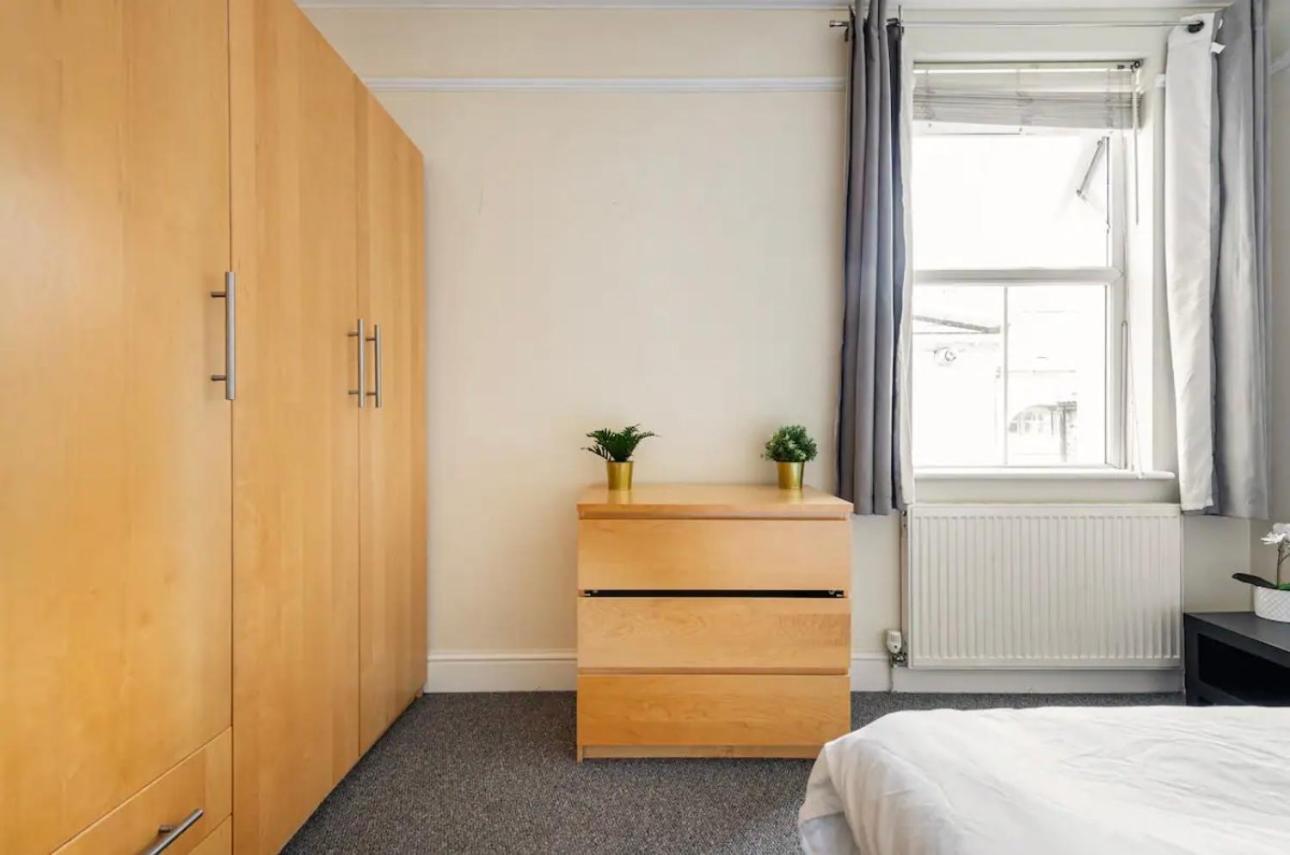 Lovely 3-Bed 20 Minutes To Central Лондон Екстер'єр фото